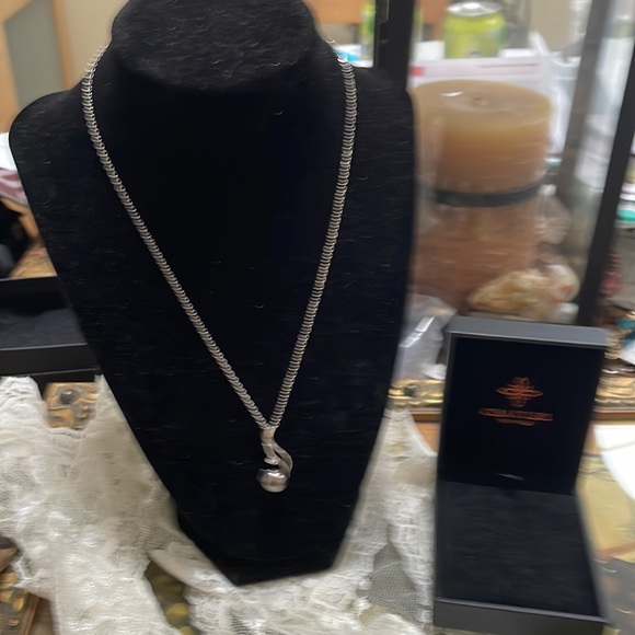 Chaulri Tahitian Black Pearl Pendant Sterling 925 Necklace - Picture 3 of 16